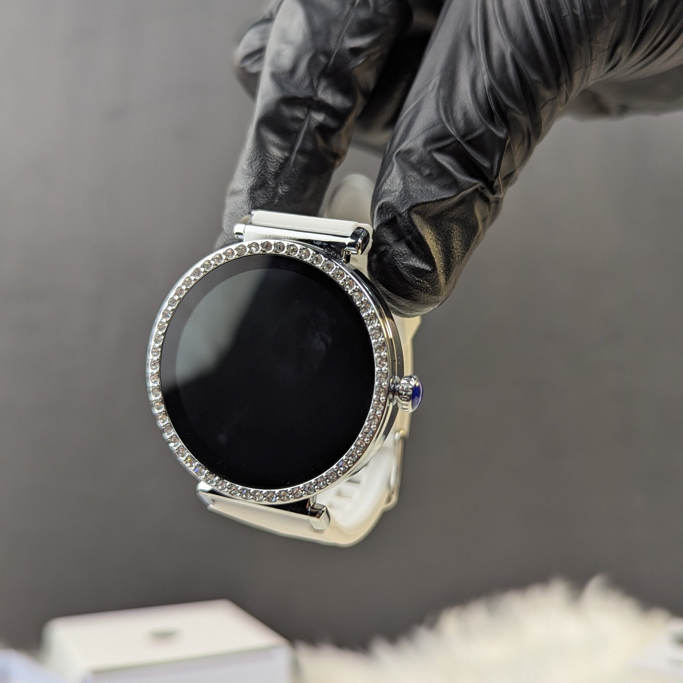GT3 AMOLED Smart Watch