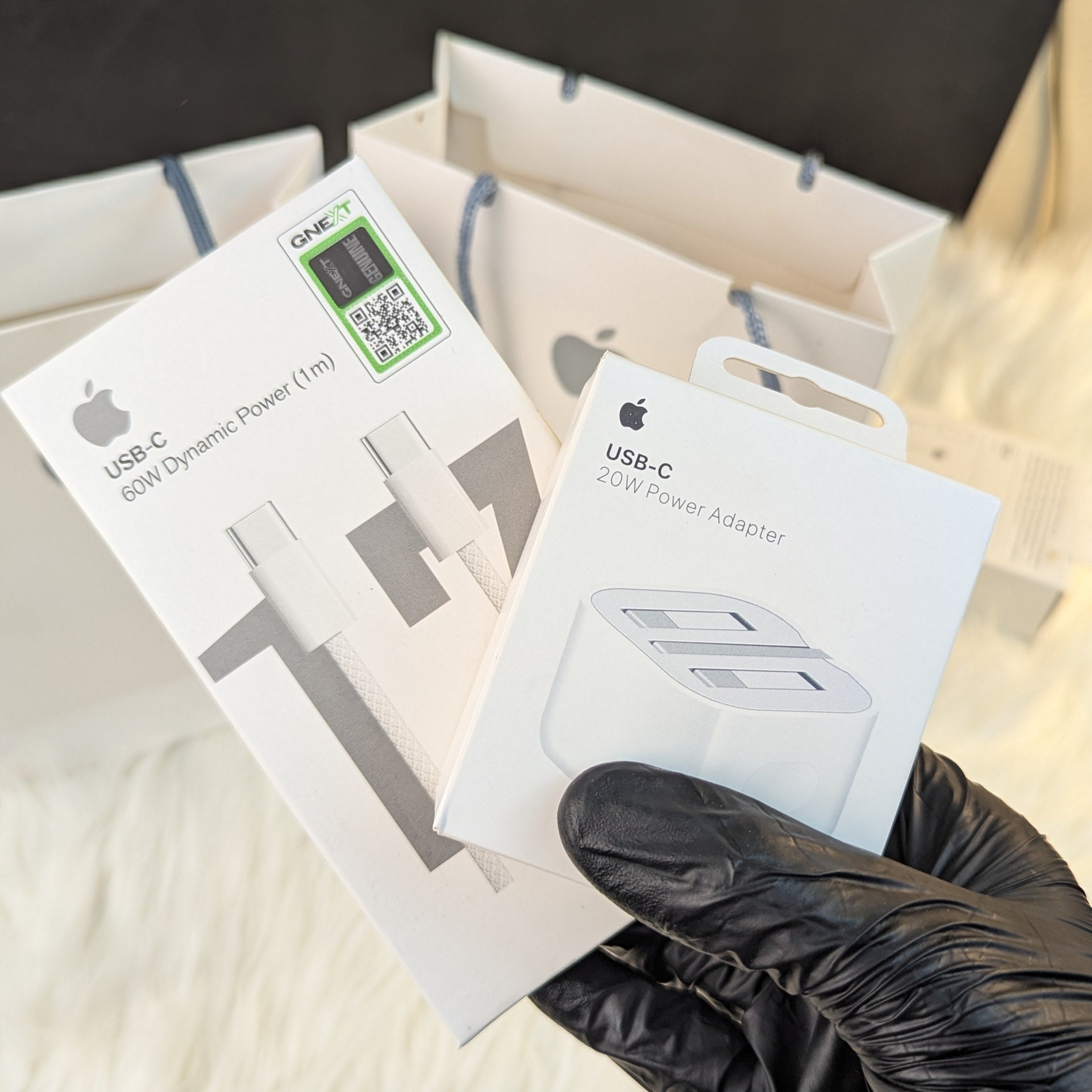 Apple 20W USB-C Power Adapter NFC Compatible